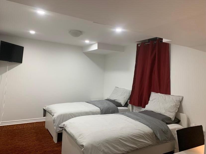 Guest House Room No 03 มิสซิสซอกา ภายนอก รูปภาพ
